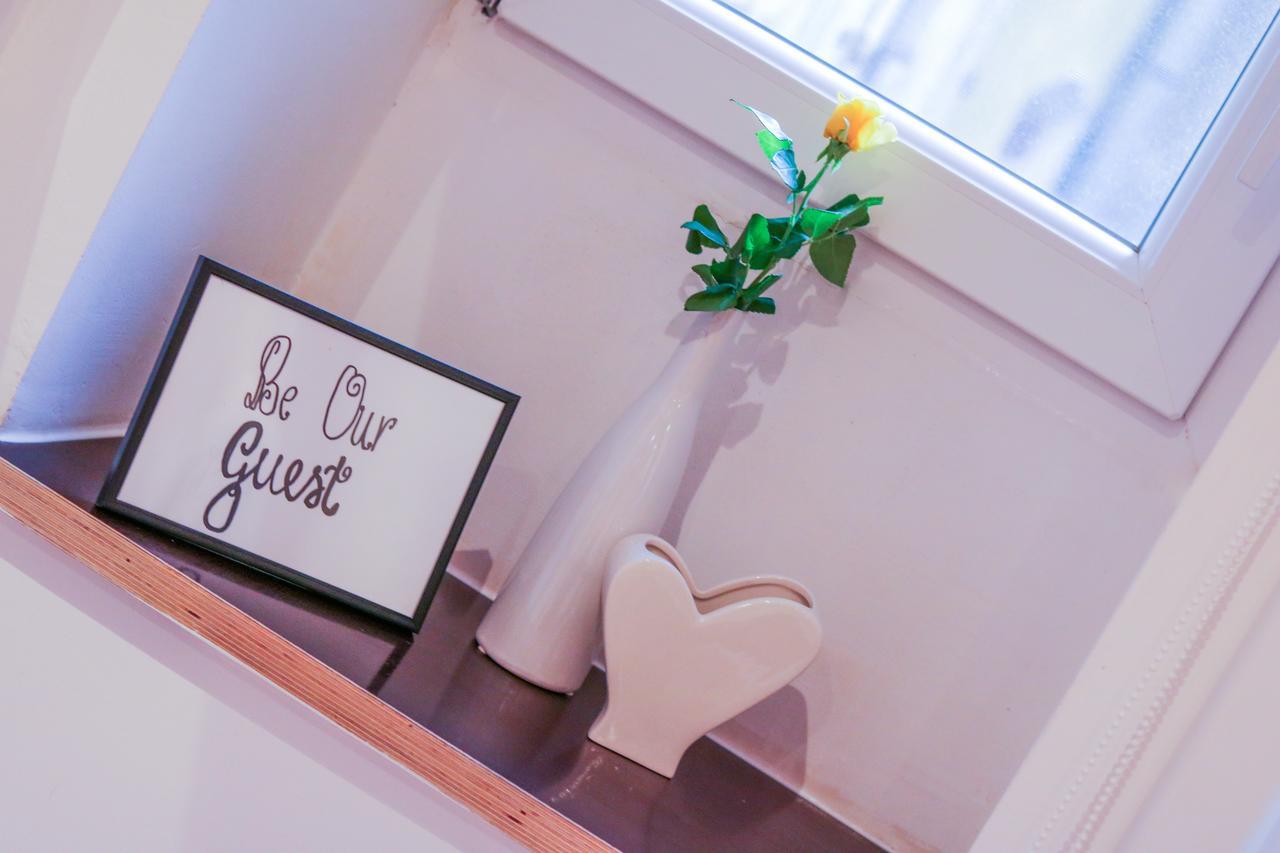 Apartman Luca Apartment ไพราน ภายนอก รูปภาพ